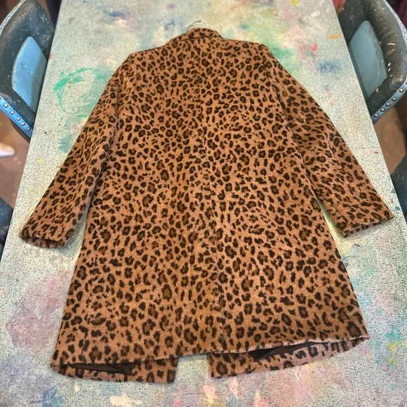 Leopard Coat - Picture 8 of 8